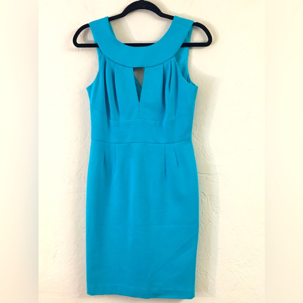 Trina Turk Sleeveless Sheath Dress 4 Blue